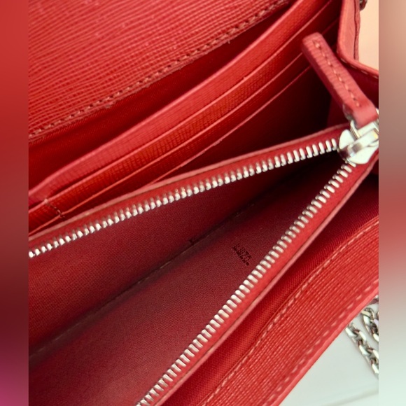 Fendi Chain Wallet WOC - Red - Picture 12 of 14